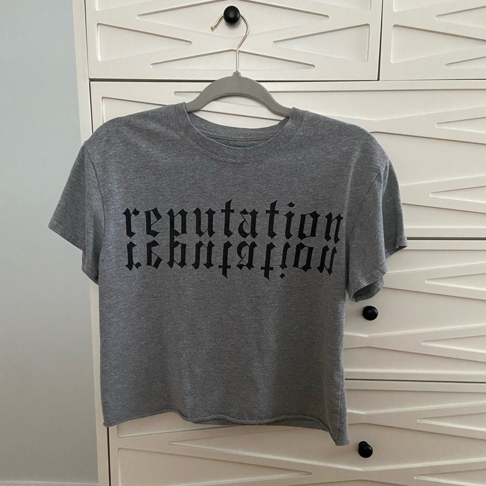 Taylor Swift Reputation Crop Top Tee